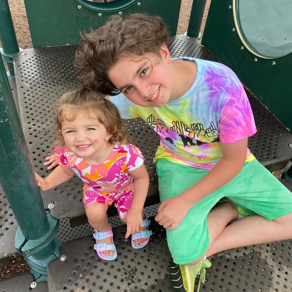 Meet your Posher, Cheri - Picture 3 of 3